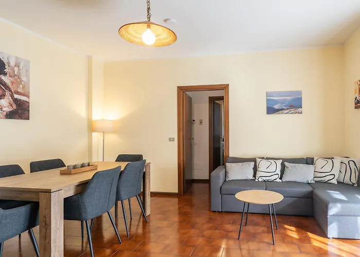 Valley Hideaway With Private Garden Near * Taceno